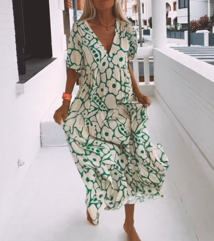 Green maxi dress with short sleeves