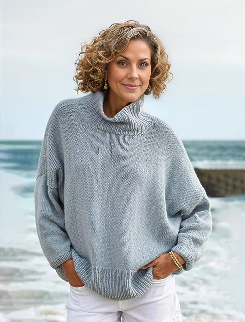 Distinctive simple sweater with high neckline