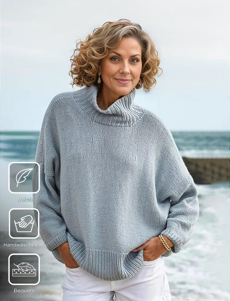 Distinctive simple sweater with high neckline