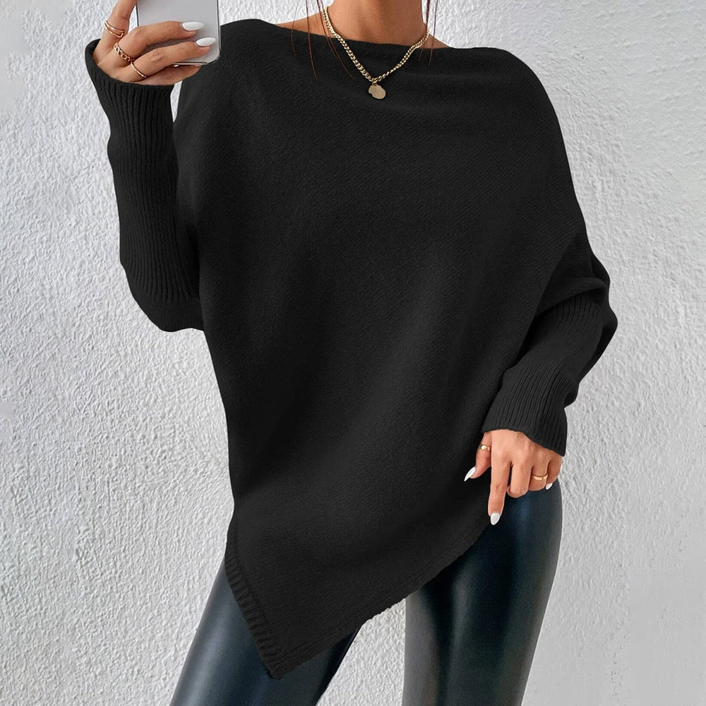 Plain black long sleeve sweater with round neck