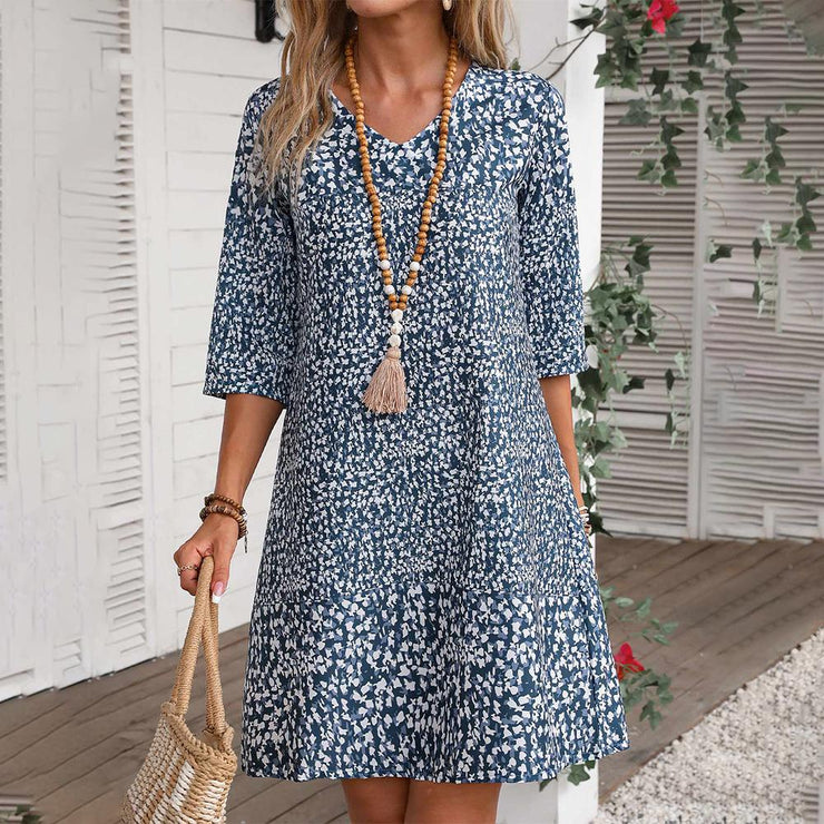 Stunning mini dress with half sleeves