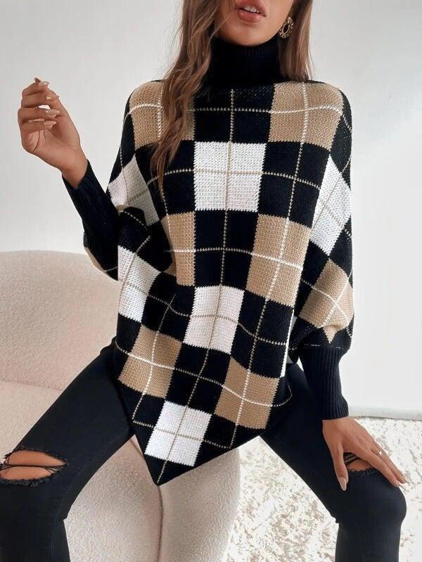 Elegant sweater with geometric print and high neckline