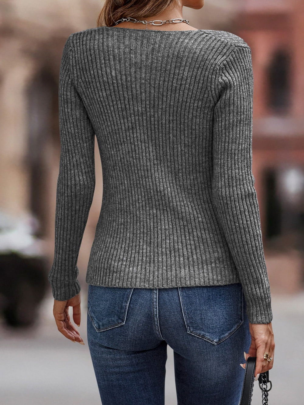 Unique monochrome V-neck sweater