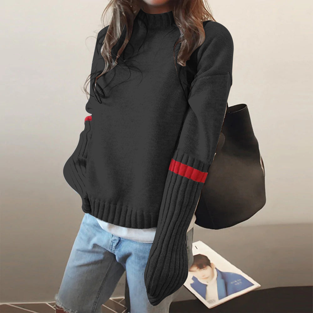 Comfortable crew neck sweater with long sleeves