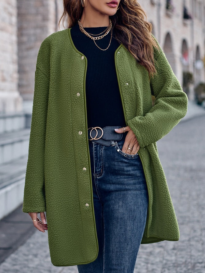 Green solid color cardigan with long sleeves