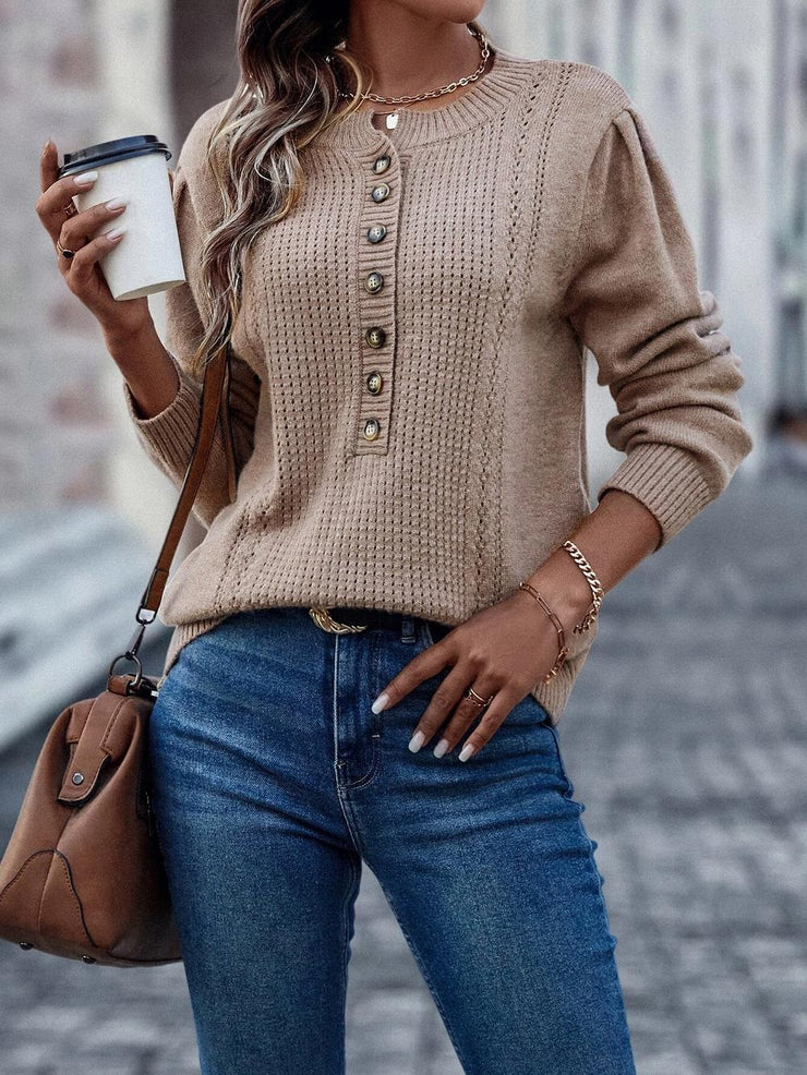 Casual monochrome crew neck sweater