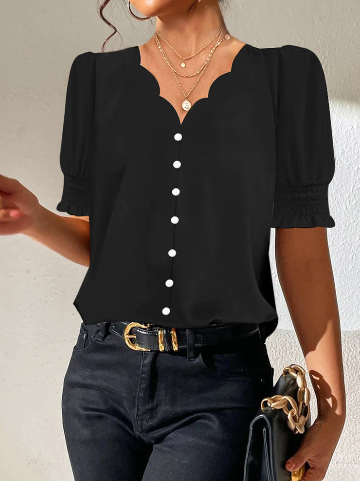 Black basic top with short sleeves