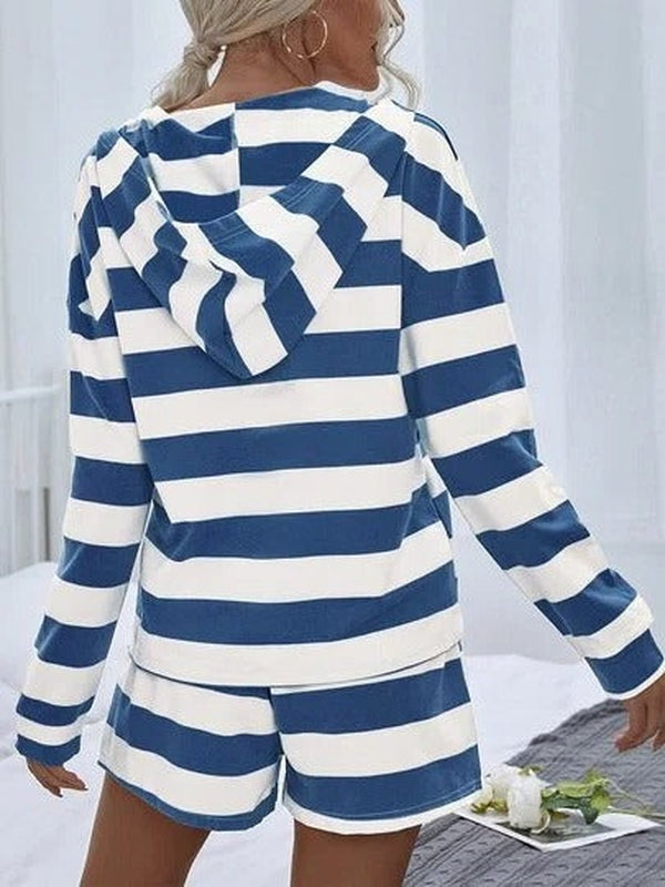 Blue and white striped 2-piece lounge set