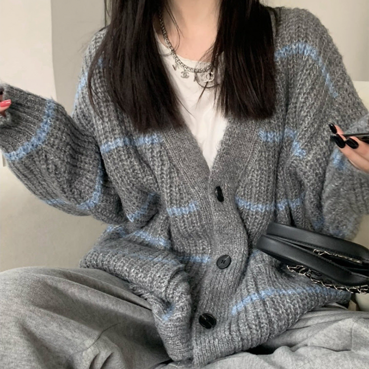 Grey long sleeve cardigan with print