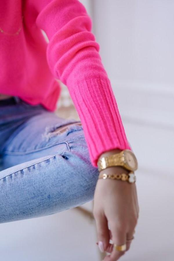 Brighter than the sun Pink sweater