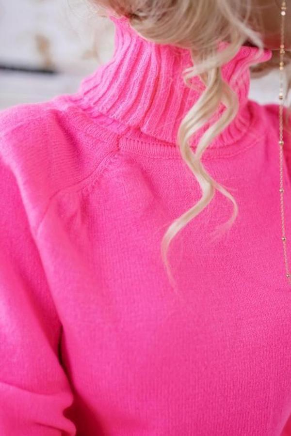 Brighter than the sun Pink sweater