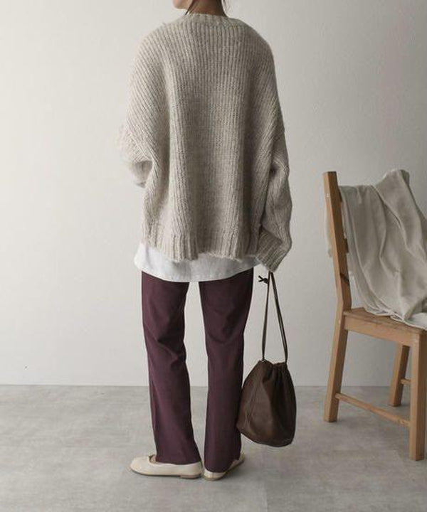 Oversize sweater with ivory pocket front