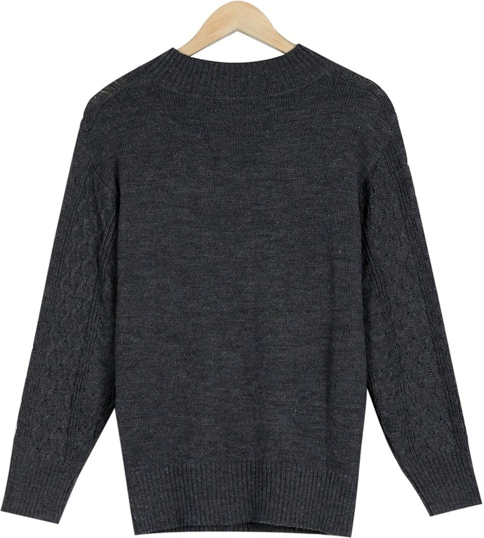 Cohaset Slouchy Grey cable knit sweater