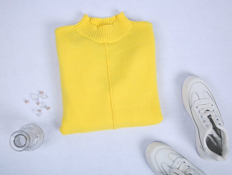 Beautiful yellow monochrome sweater