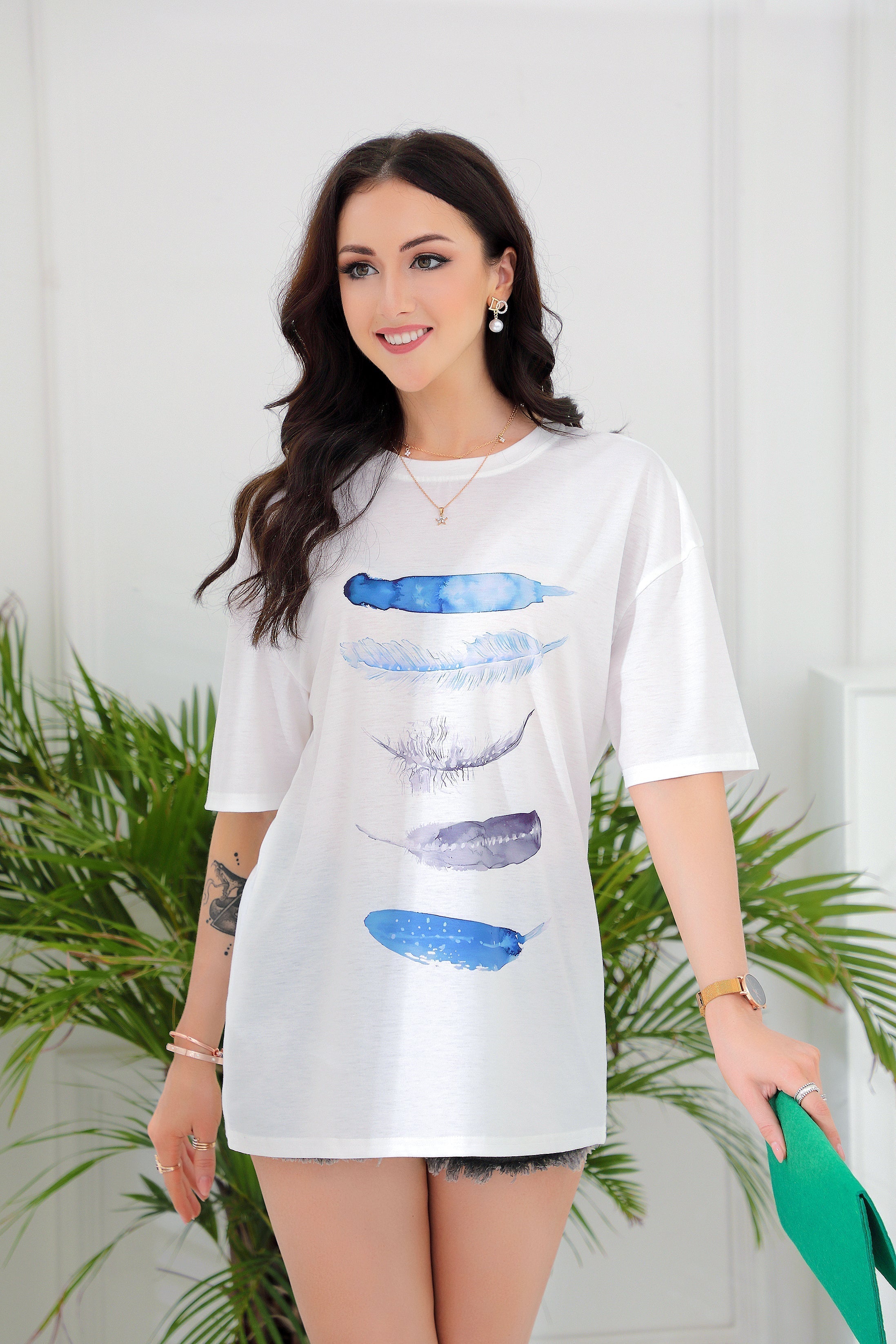 Freedom Feather T-shirt with short sleeves