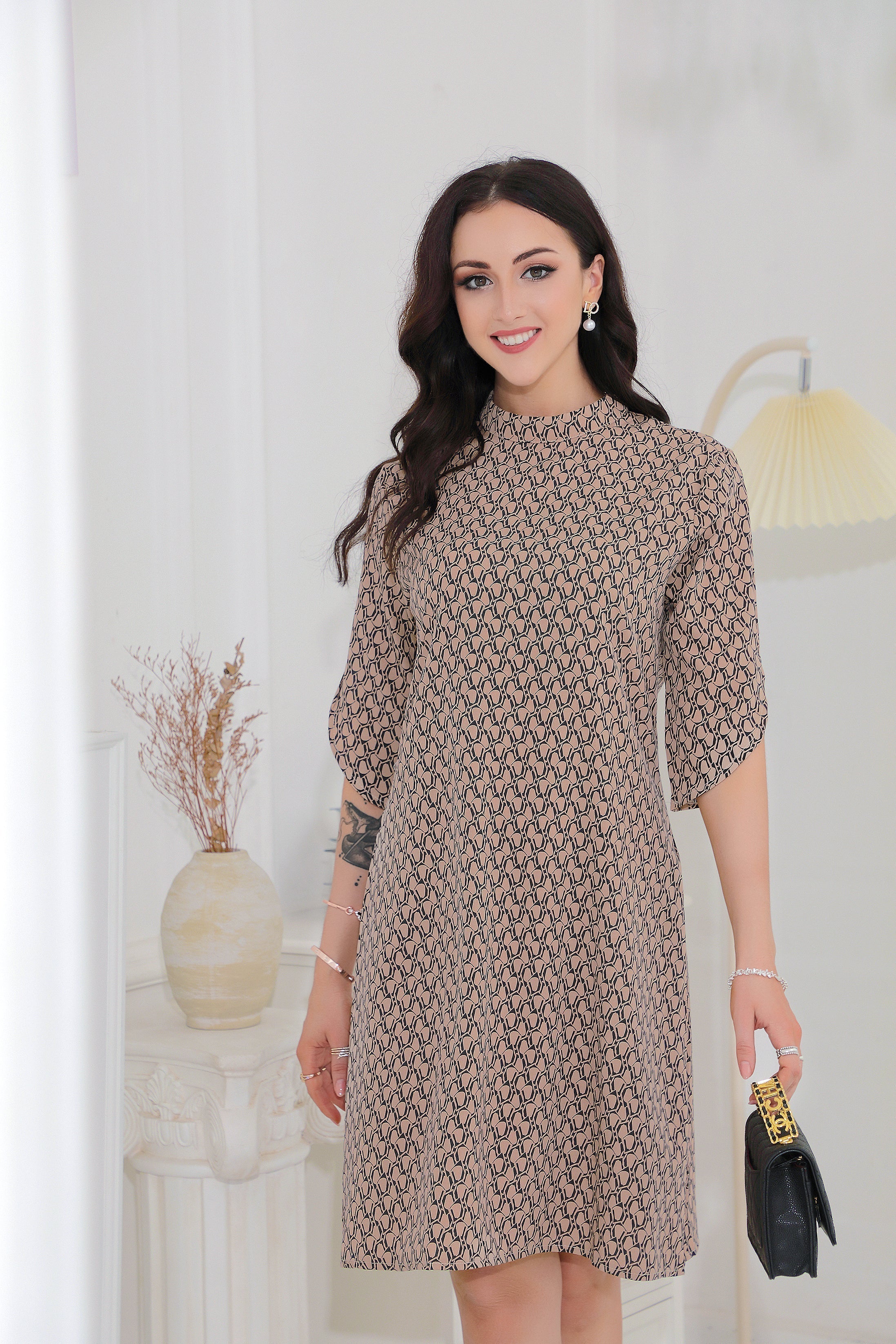 Brown mini dress with allover print