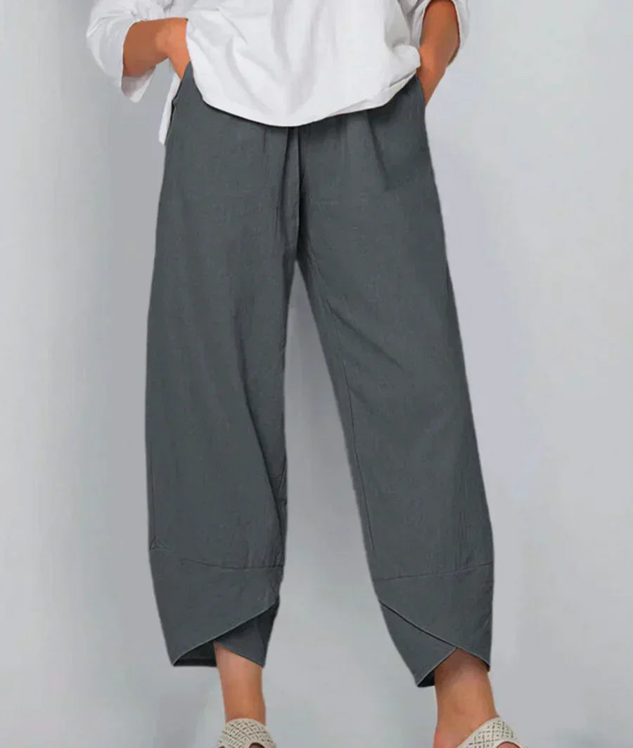 Windproof Elegance pants that protect you from wind and weather while always looking stylish