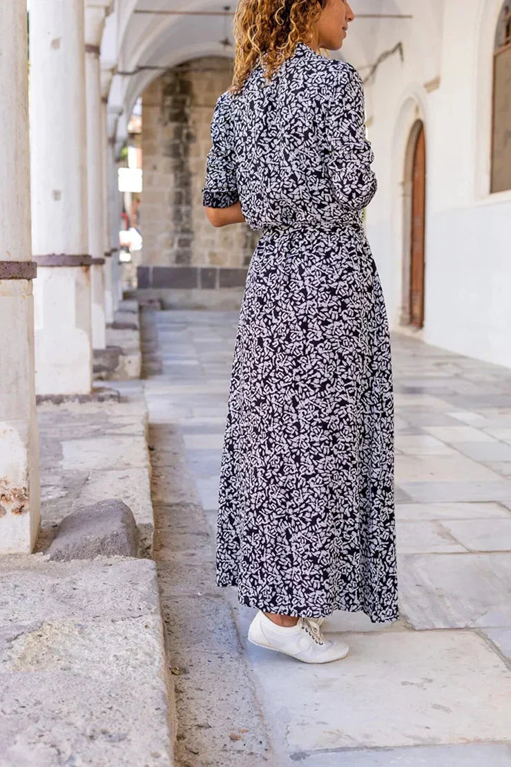 Beautiful maxi dress with long sleeves