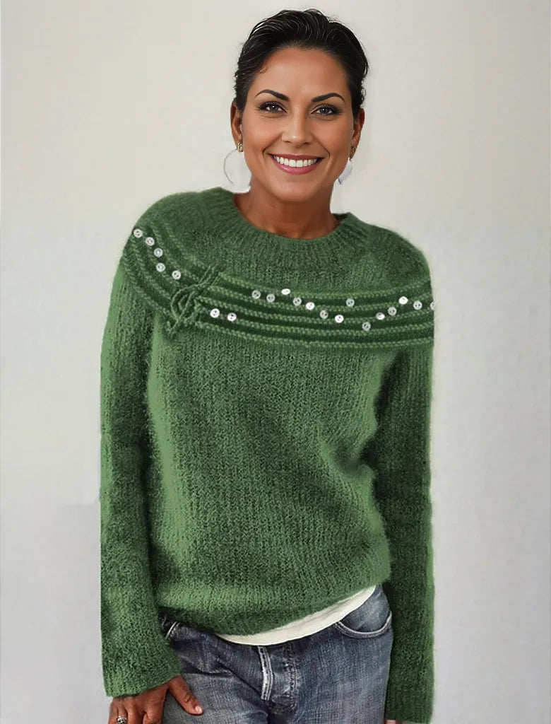 Green round neck sweater with long sleeves