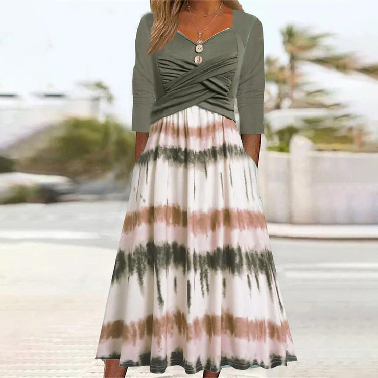 Midi dress with special print and side pockets