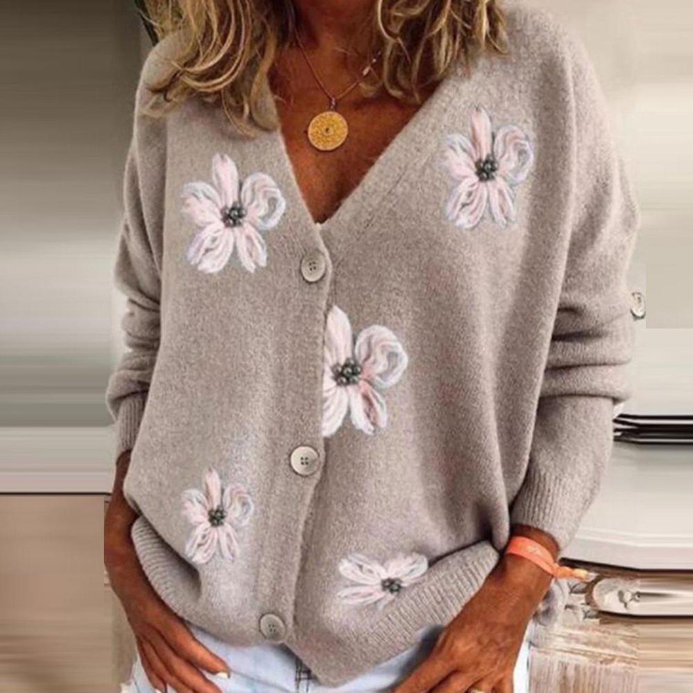 Casual long sleeve sweater with print