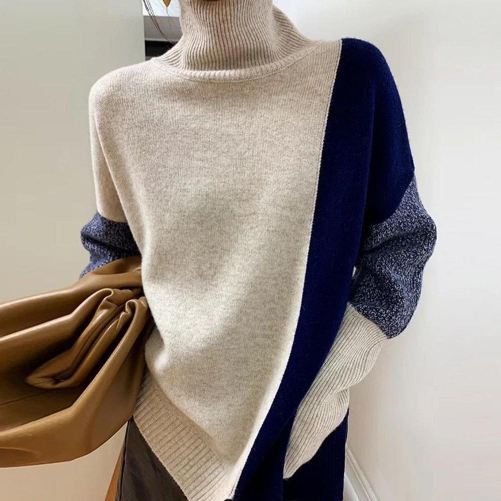 Comfortable sweater with high neckline and color block