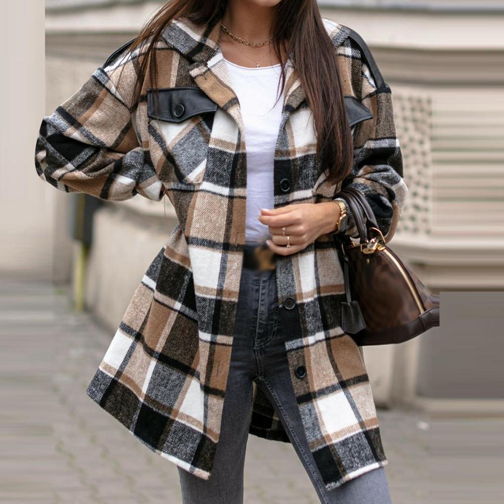 Stylish coffee outerwear with check print