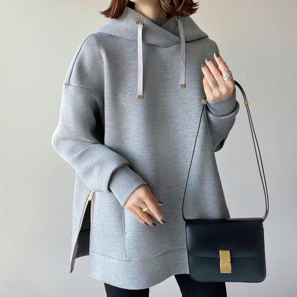 Comfortable monochrome long sleeve sweatshirt