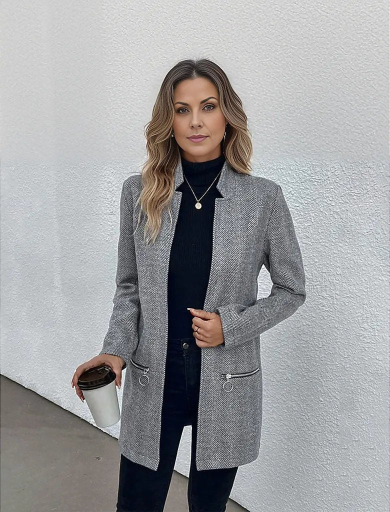 Stylish grey jacket with long sleeves