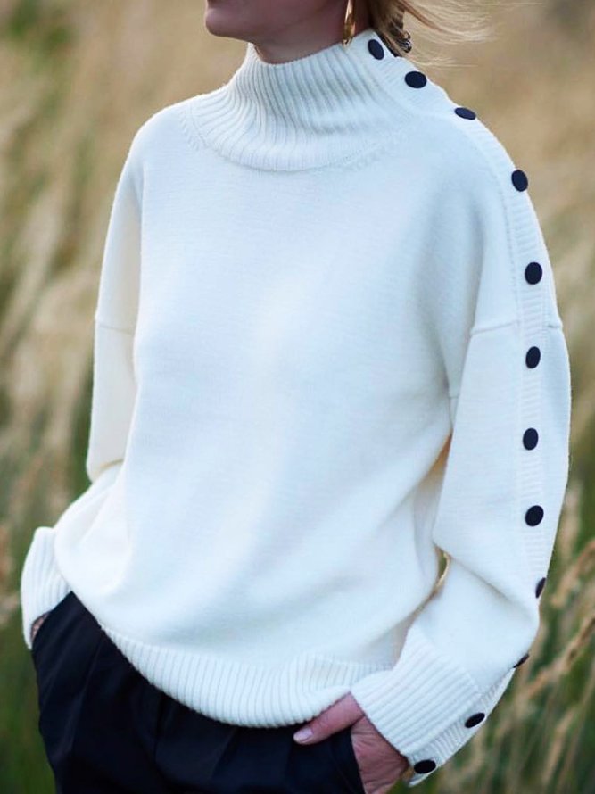 Elegant plain sweater with turtleneck