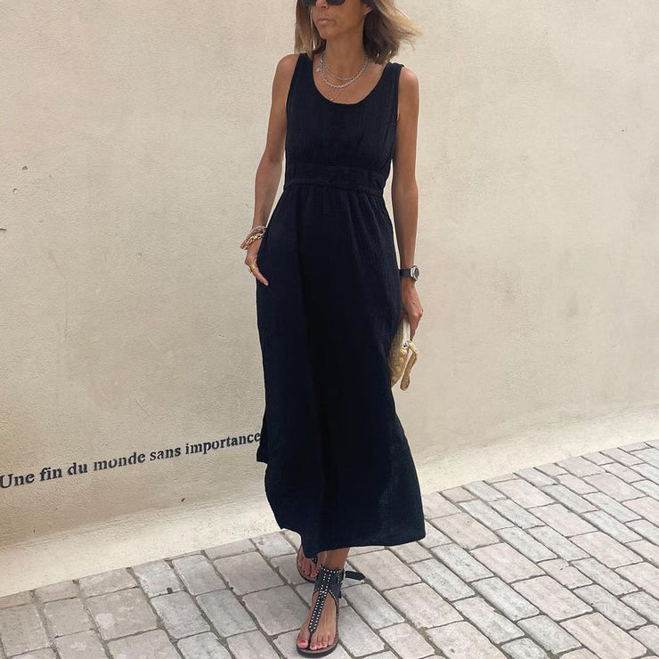 Cool sleeveless black maxi dress