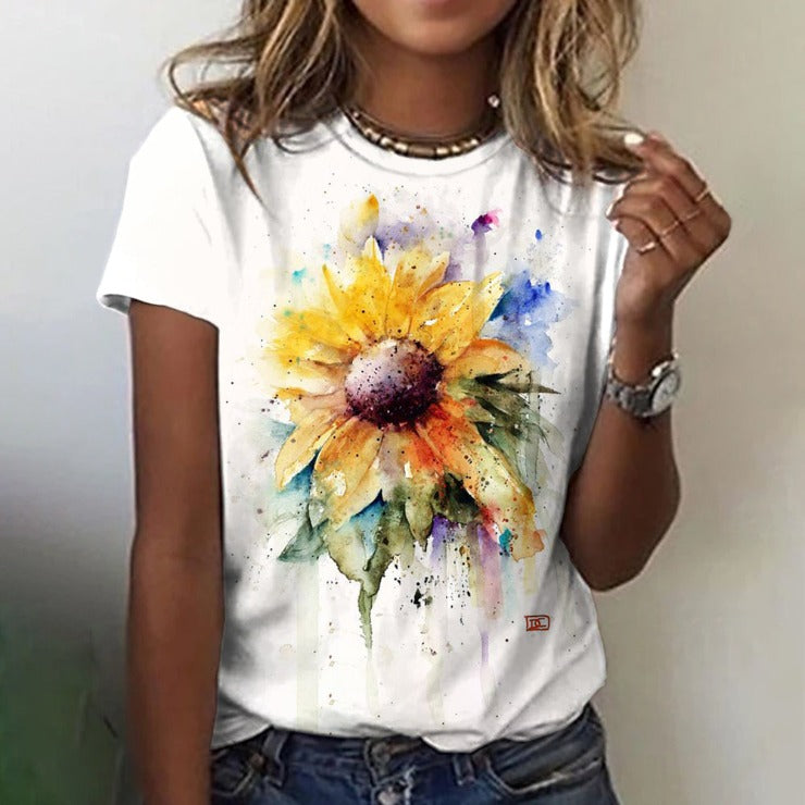 Comfortable short sleeve top with floral print