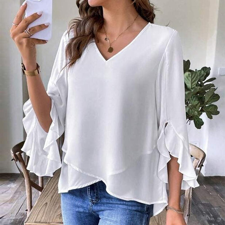 White 3/4-sleeve monochrome top