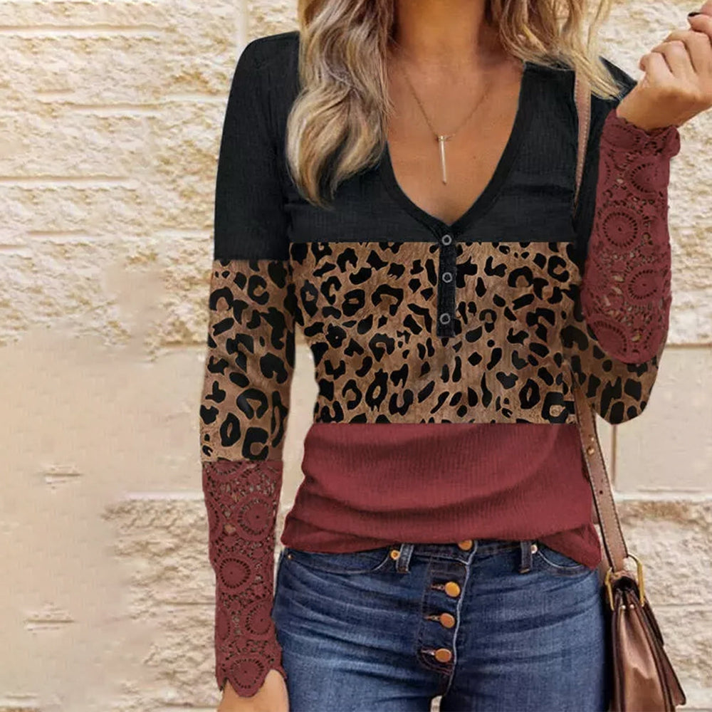 Stylish long sleeve top with print