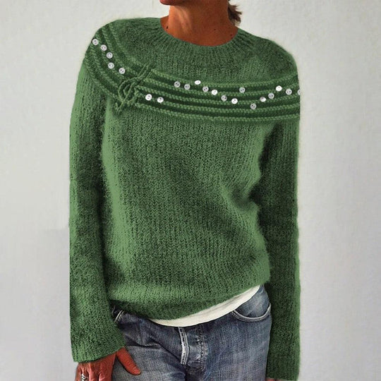 Green round neck sweater with long sleeves