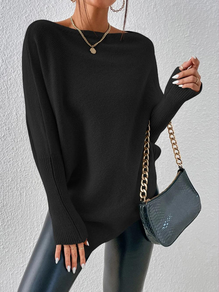 Plain black long sleeve sweater with round neck