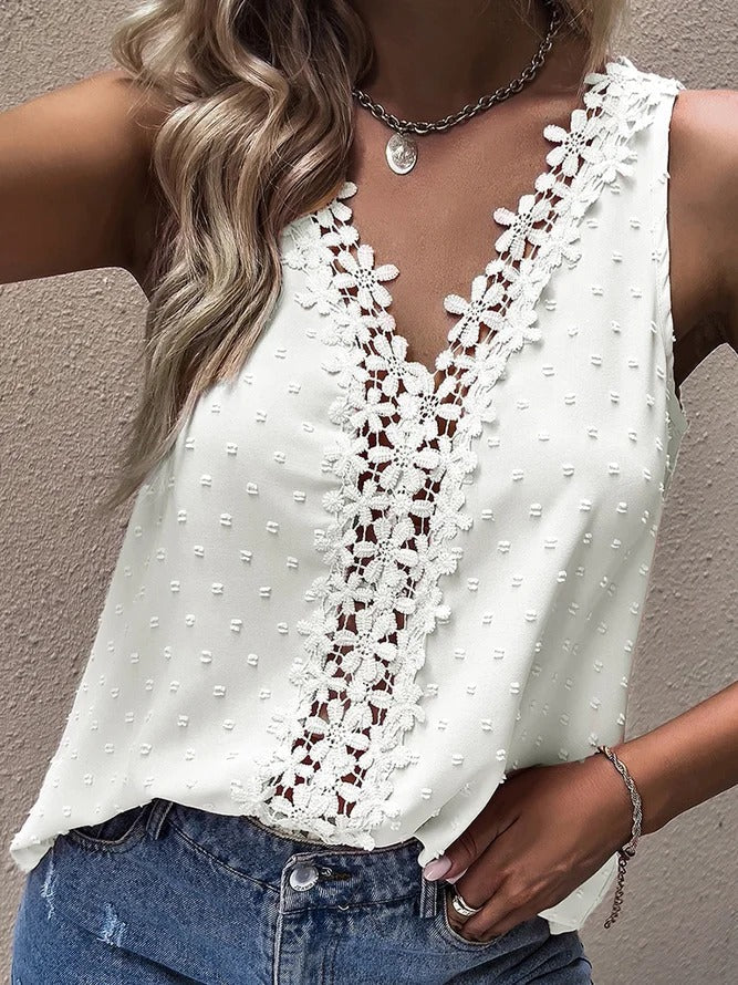 Solid color V-neck sleeveless basic top