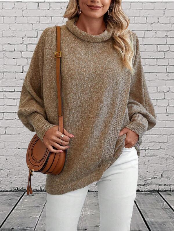 Comfortable solid colour sweater with turtleneck