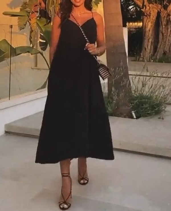 Black sleeveless monochrome maxi dress