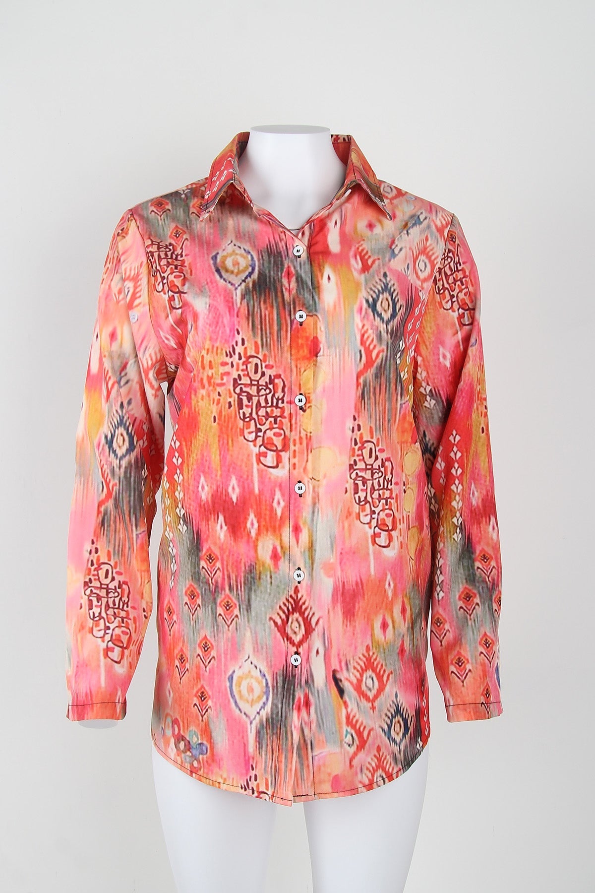 Romantic floral print shirt with 3/4-length sleeves