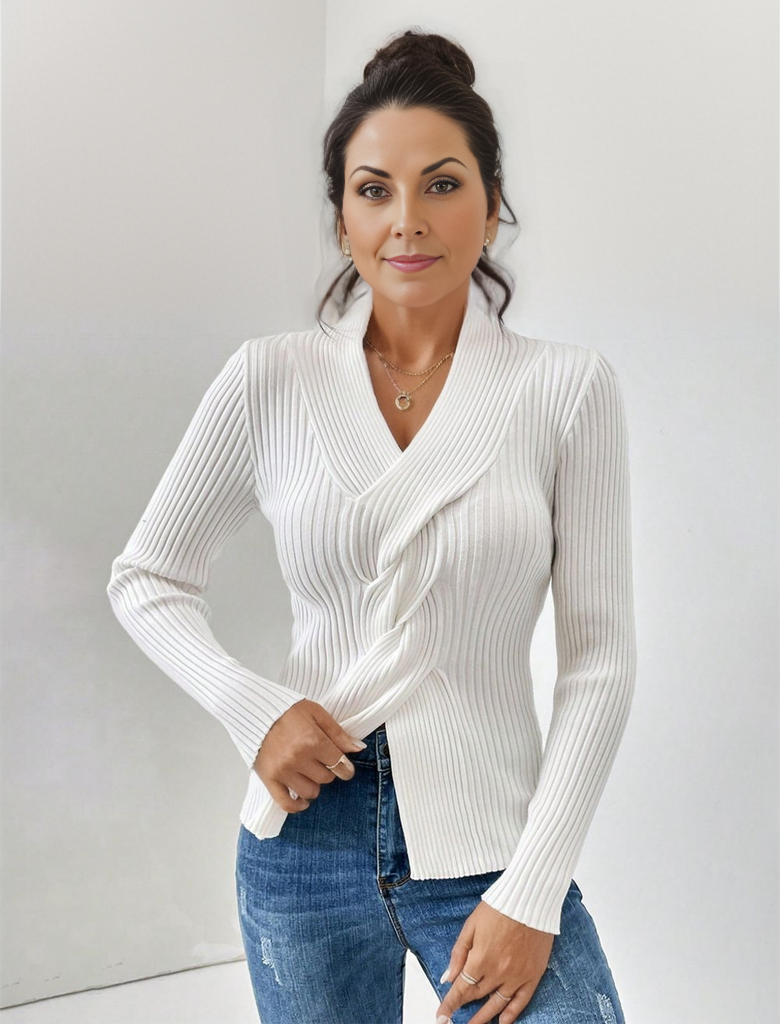 White solid color V-neck sweater with long sleeves