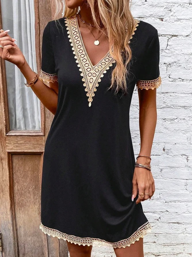 Cool short sleeve black mini dress