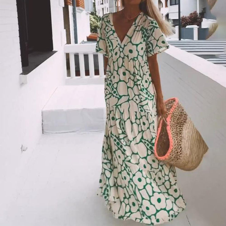 Green maxi dress with short sleeves