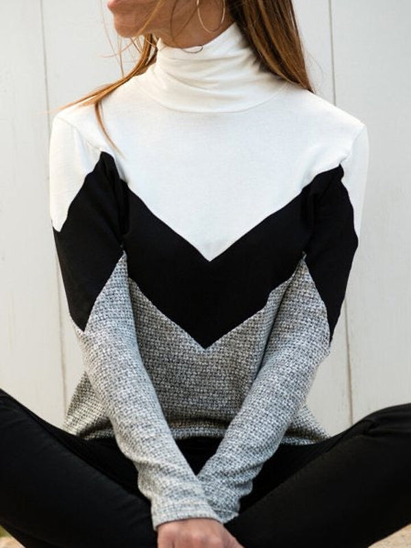 Casual sweater with long sleeves and color block