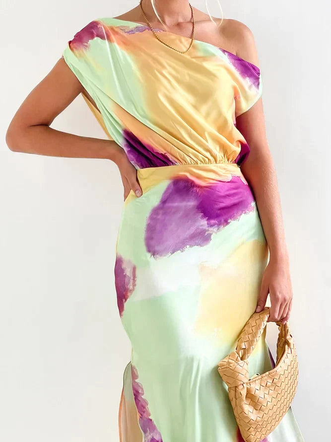 Elegant midi dress with multicolor print