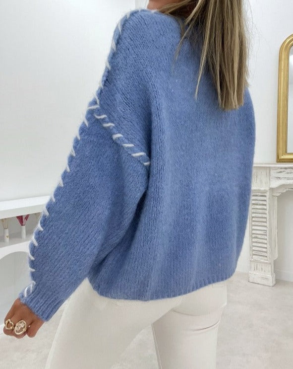 Young monochrome blue long sleeve sweater