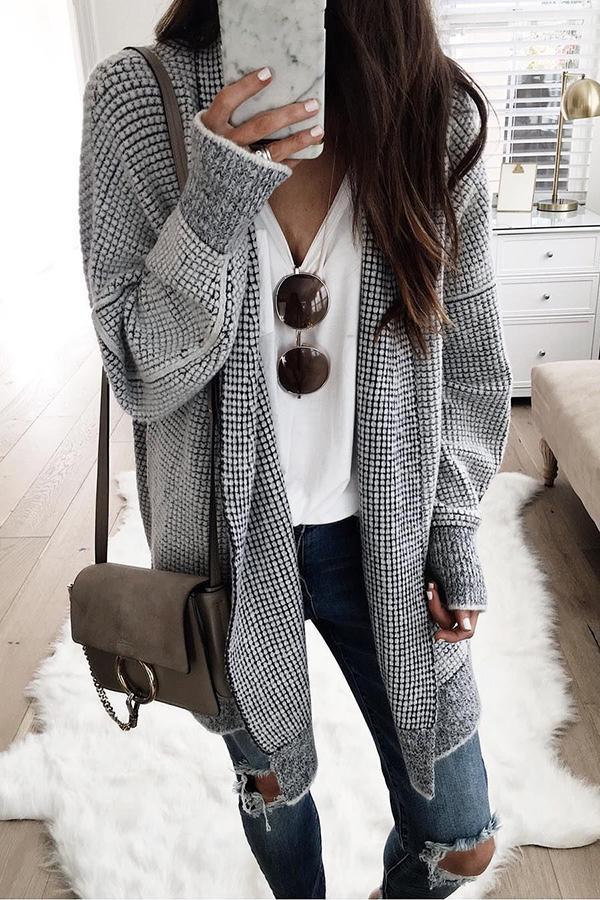 Cardigan with waffle structure