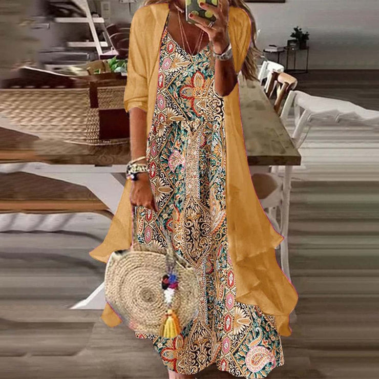 Maxi dress with retro yellow print