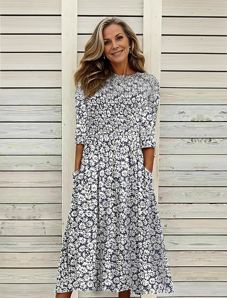 Stylish midi dress with 3/4-length sleeves and print