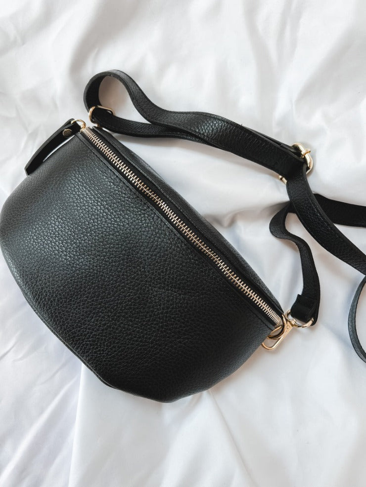 Belt bag medium with leather strap